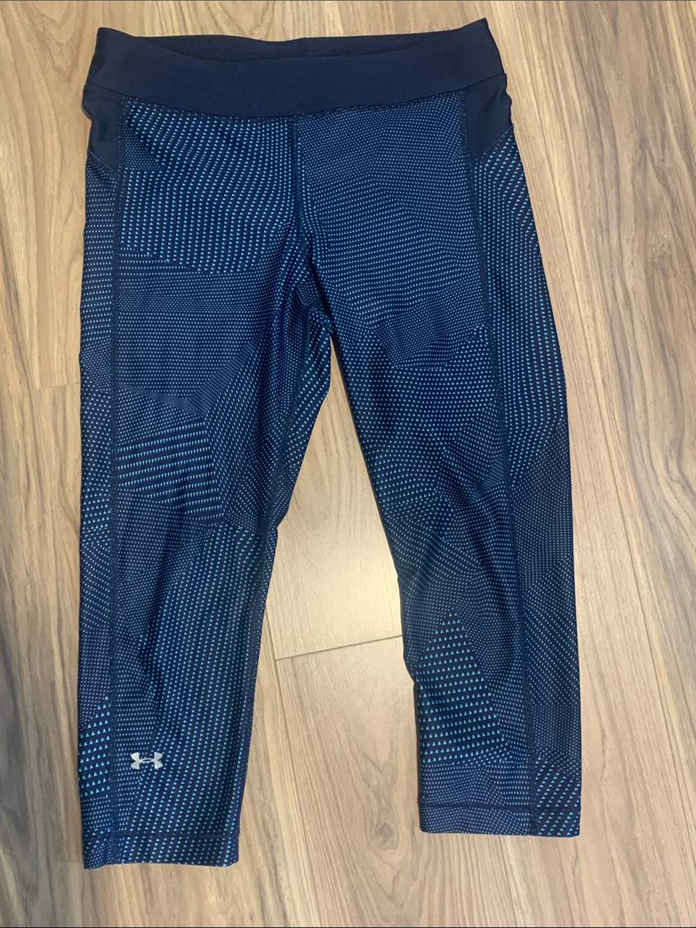 Under Armor Capri Leggings, Sz M